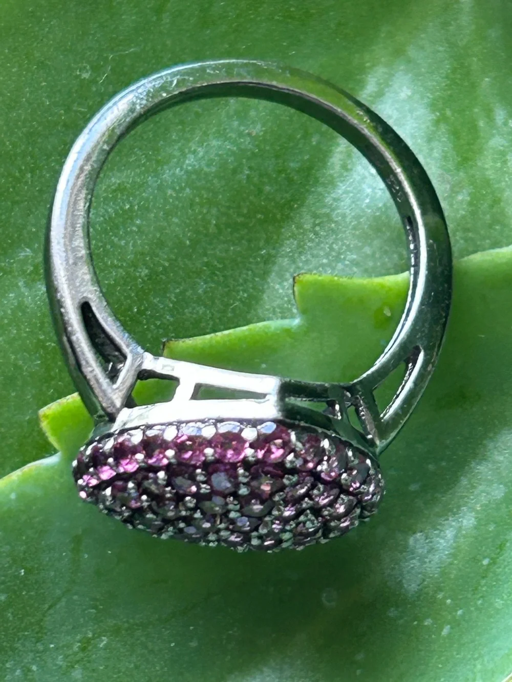 Vintage Heng Nagai black tone Sterling Silver clusters pave ruby love Heart ring